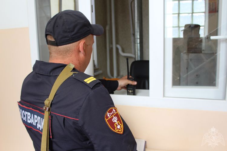 Нарядом вневедомственной охраны Росгвардии в Саратове задержан мужчина, находившийся в международном розыске