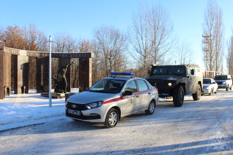 В Саратове состоялся автопробег, посвященный Дню Героев Отечества