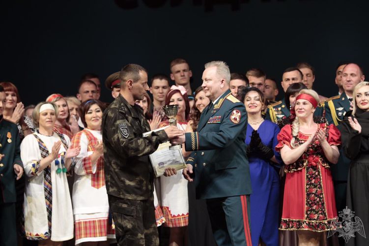 В Саратове состоялся гала-концерт смотра-конкурса самодеятельности художественного творчества "Солдаты антитеррора" 