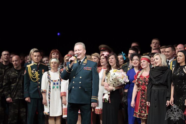 В Саратове состоялся гала-концерт смотра-конкурса самодеятельности художественного творчества "Солдаты антитеррора" 