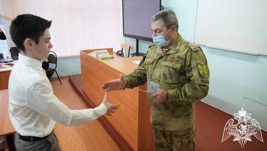 В День Героев Отечества ветераны войск правопорядка провели цикл памятных мероприятий