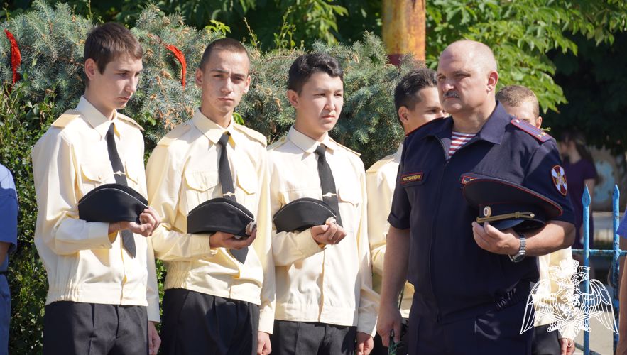 В честь военнослужащего Росгвардии,  героически погибшего в ходе специальной военной операции, установлена мемориальная доска в Саратовской области