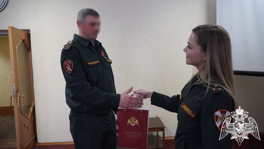 В преддверии Дня защитника Отечества в Управлении Росгвардии по Саратовской области прошло торжественное мероприятие