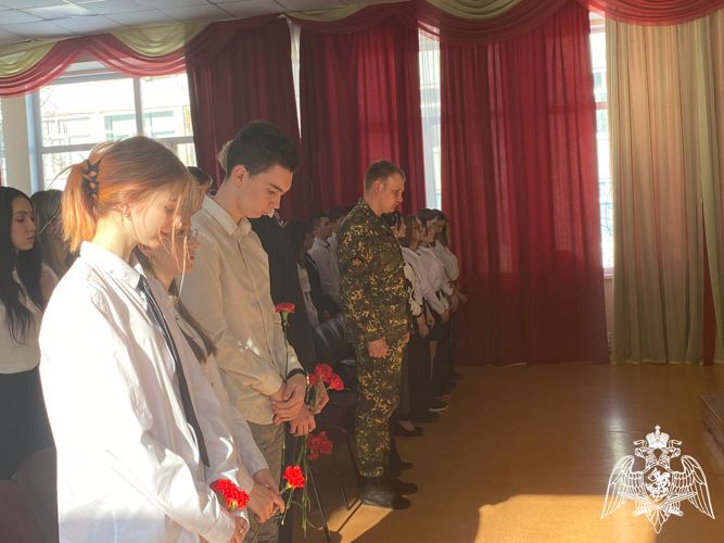 В Саратове сотрудники Росгвардии провели цикл мероприятий, посвящённых выводу советских войск из Афганистана 