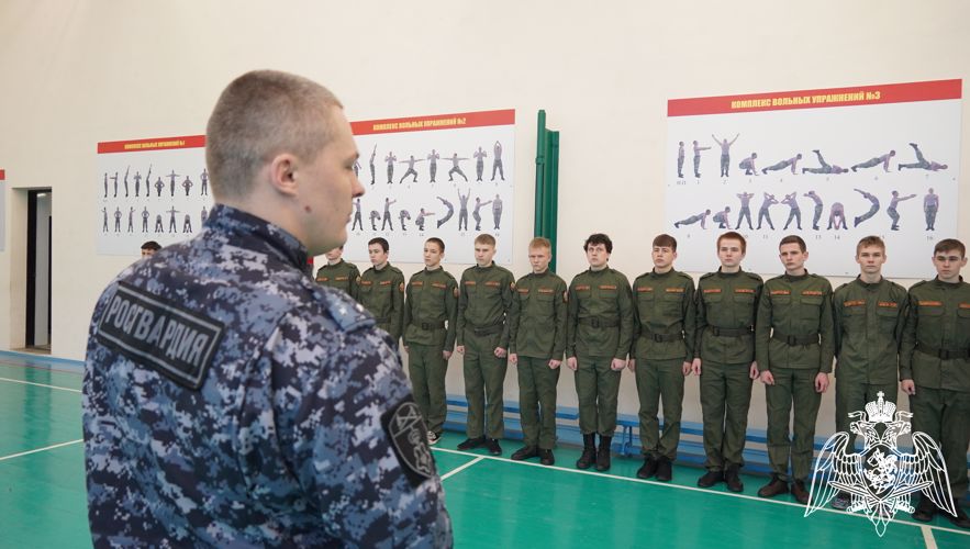 В Саратове сотрудники Росгвардии присоединились к Всероссийской акции «Дни Росгвардии»
