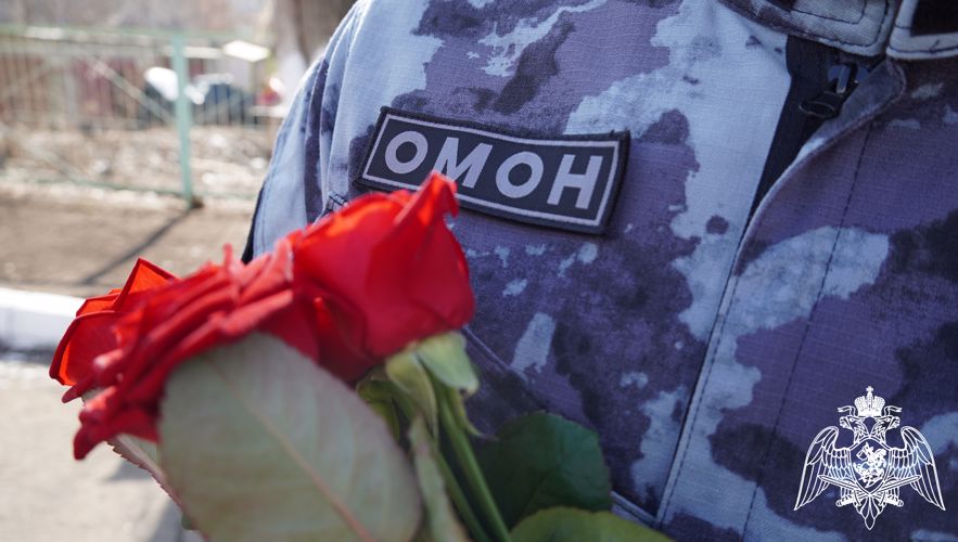  В Саратове открыли мемориальные доски погибшим сотрудникам Росгвардии