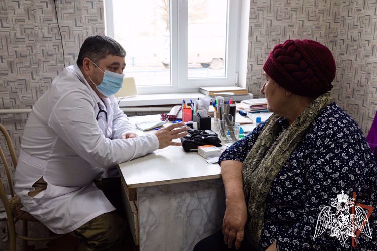 Росгвардия открыла регулярный прием врачей-специалистов в населенных пунктах ДНР (видео)