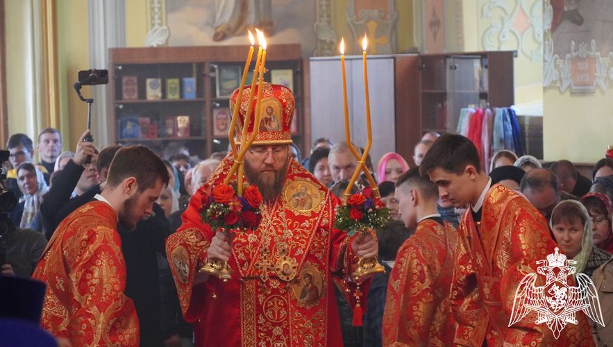 В Саратове Росгвардия обеспечивает правопорядок во время проведения торжественных мероприятий, посвящённых светлому празднику Пасхи