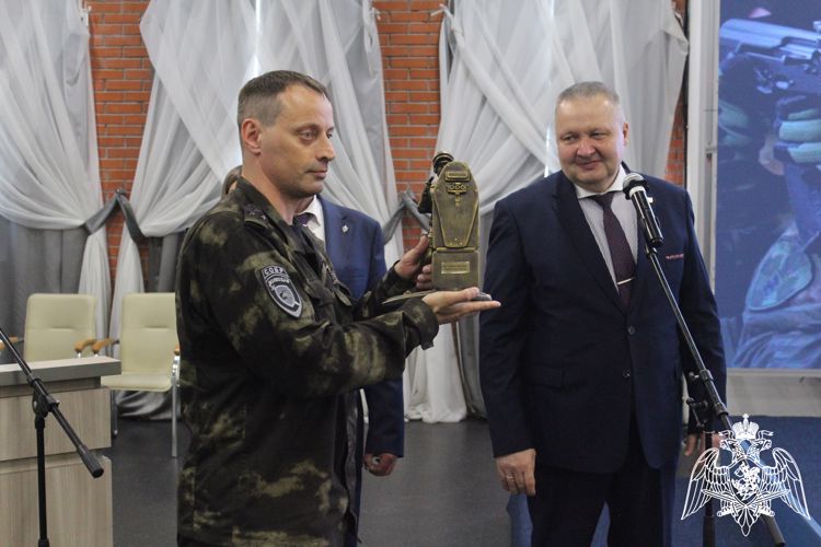Саратовский СОБР отметил 30-летие со дня образования