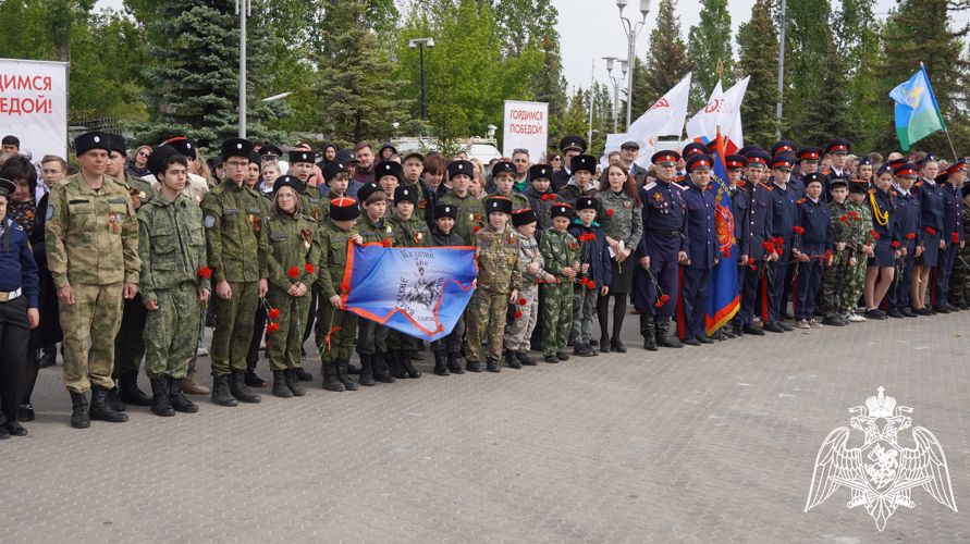 В Саратове руководство территориального Управления приняло участие в церемонии возложении цветов к Вечному огню в Парке Победы
