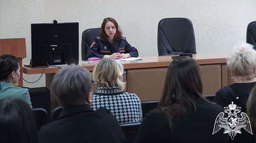 В Саратове состоялся учебно-методический сбор с военнослужащими, сотрудниками и работниками правовых подразделений