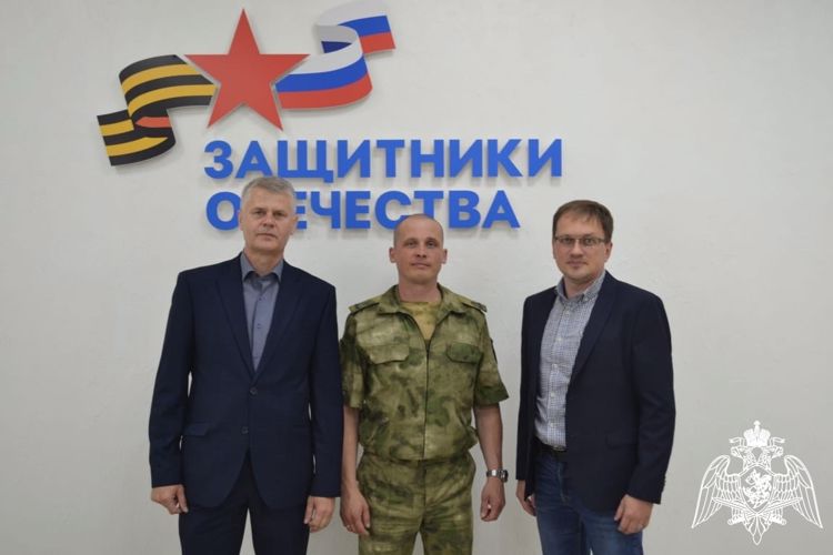Представитель Управления Росгвардии по Саратовской области встретился с руководством регионального филиала фонда «Защитники Отечества»