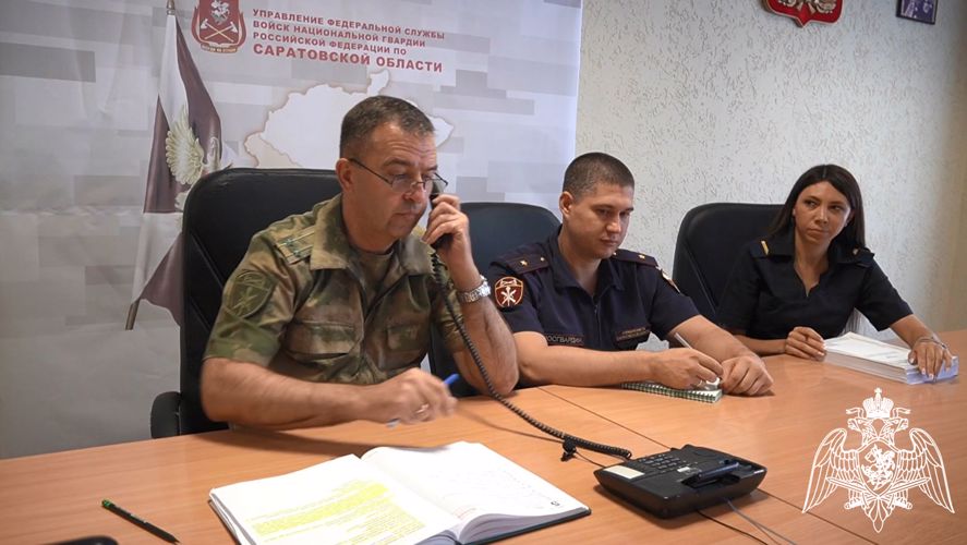 В Управление Росгвардии по Саратовской области открыта «горячая линия» по вопросам заключения контракта на военную службу