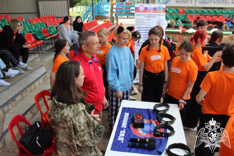 В Саратове завершилась ежегодная акция «Каникулы с Росгвардией»