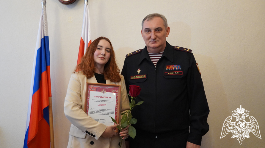 Начальник Управления Росгвардии по Саратовской области поздравил журналистов региона с Днем российской печати