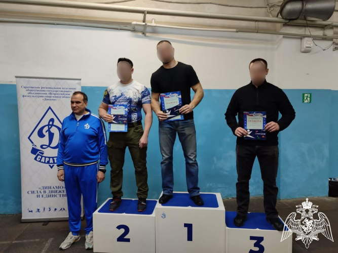 Сотрудники Росгвардии заняли призовые места в чемпионате по гиревому спорту Саратовской области 