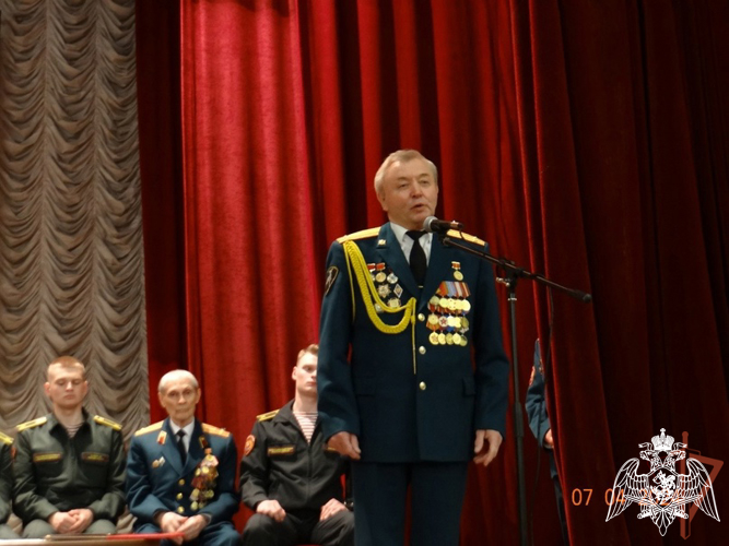 В Саратовском военном ордена Жукова Краснознаменном институте войск национальной гвардии Российской Федерации состоялось подведение итогов первого литературного конкурса «Судьба моя – войска национальной гвардии!» на лучшее авторское стихотворение.
