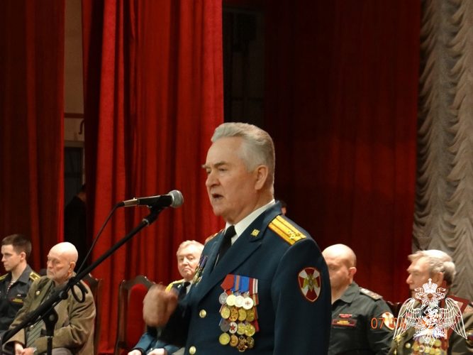 В Саратовском военном ордена Жукова Краснознаменном институте войск национальной гвардии Российской Федерации состоялось подведение итогов первого литературного конкурса «Судьба моя – войска национальной гвардии!» на лучшее авторское стихотворение.