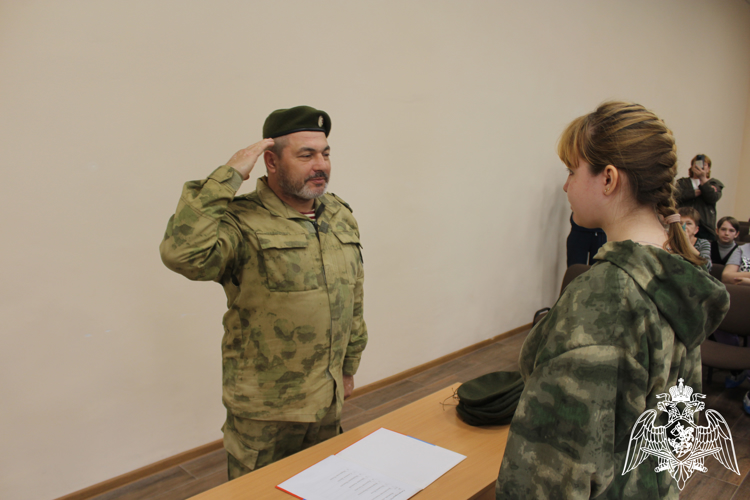 В Саратове состоялось открытие новой группы детско-юношеского военно-патриотического движения «Гвардейская смена»
