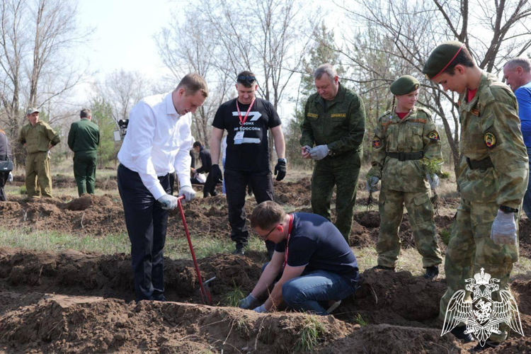 В Саратовской области воспитанники «Гвардейской смены» приняли участие в Международной патриотической акции «Сад памяти»