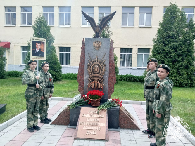 Сотрудники Росгвардии и воспитанники «Гвардейской смены» приняли участие в марше памяти