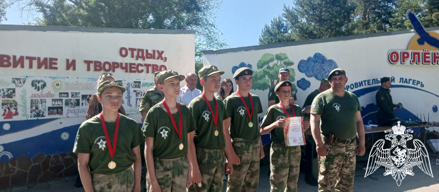 В Саратовской области завершилась военно-спортивная игра «Гвардейская тропа» с воспитанниками «Гвардейской смены»