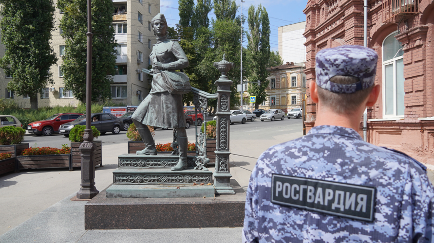Ведомственная акция «Росгвардия Гид» продолжается в Саратове