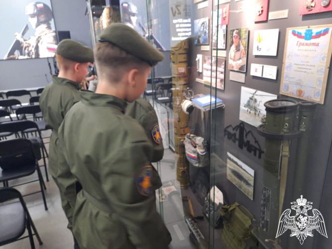В Саратове воспитанники «Гвардейской смены»  посетили  Исторический парк «Россия — Моя история»