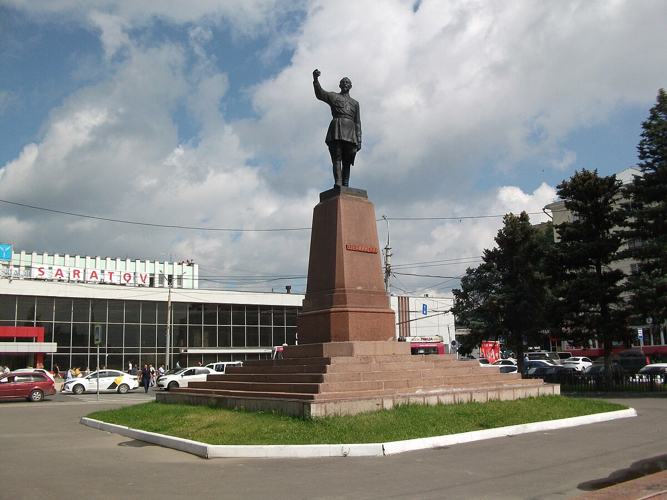 Ведомственная акция «Росгвардия Гид» продолжается в Саратове