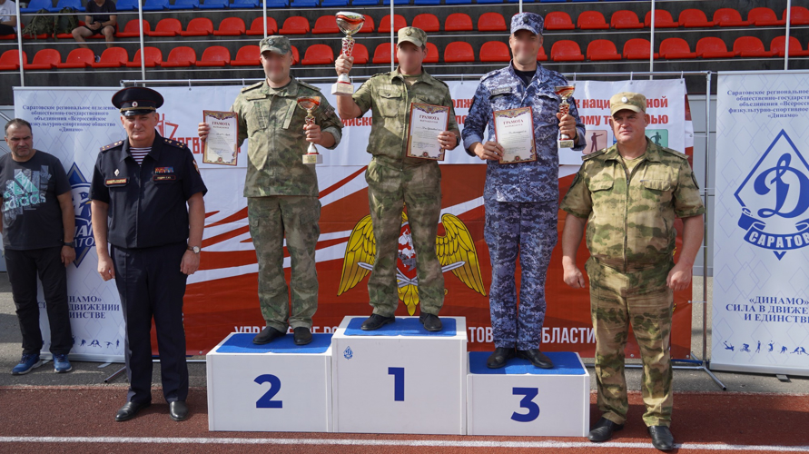 Чемпионат Приволжского округа Росгвардии по летнему офицерскому троеборью завершился в Саратове