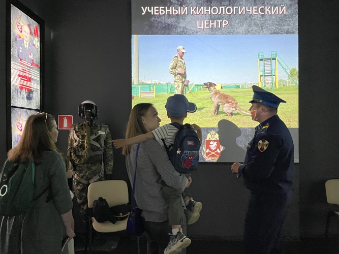 Управление Росгвардии по Саратовской области организовала выставку во всероссийской акции "Ночь Музеев"
