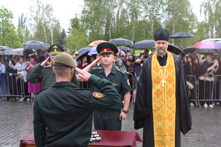 Путь к звездам: Торжественное вручение лейтенантских погон выпускникам института