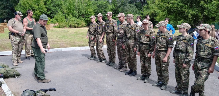 Воспитанники «Гвардейской смены» из Саратова  стали призерами в окружном этапе военно-патриотической игры «Зарница 2.0»