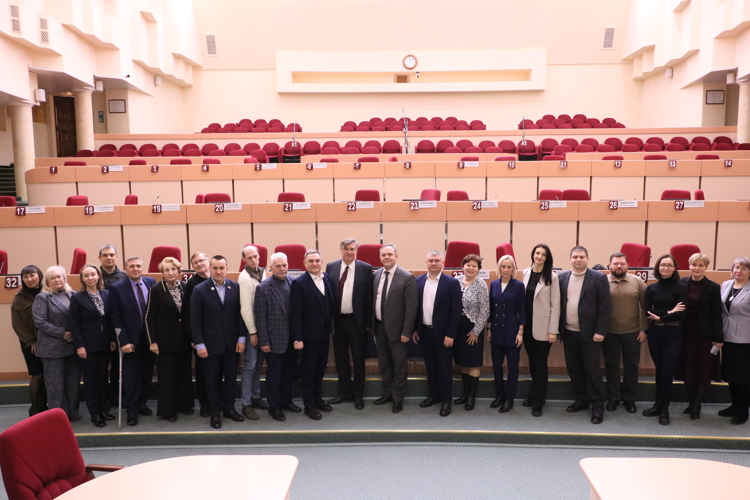 Руководитель ветеранского движения ОМОН регионального управления Росгвардии вошел в состав Общественного совета при Саратовской областной Думе 