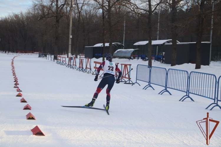 Саратовские росгвардейцы стали победителями Чемпионата Приволжского округа Росгвардии по военно-спортивному многоборью