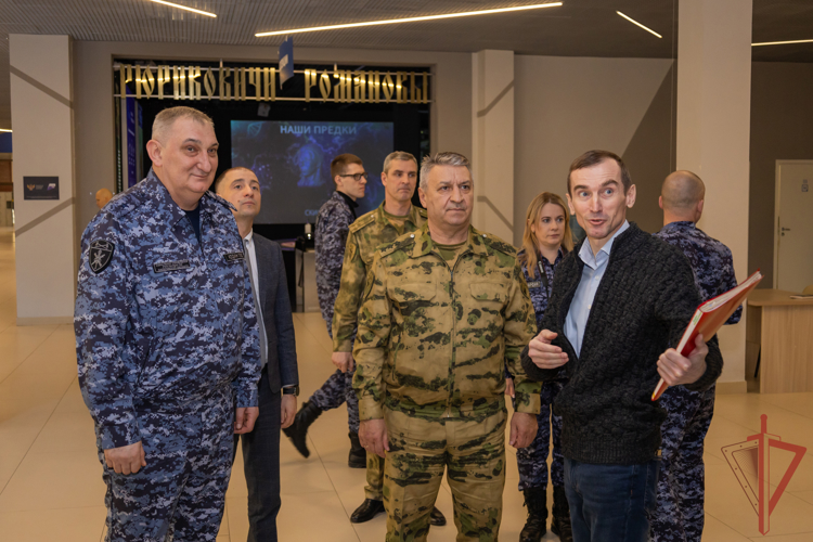 Командующий Приволжским округом совершил рабочую поездку в Управление Росгвардии по Саратовской области (видео)