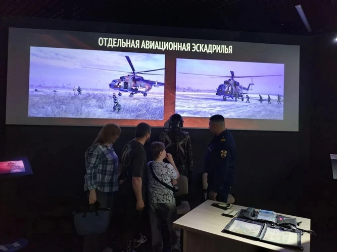 В Саратове экспозиция мультимедийной выставки "Росгвардия. История и современность", посвященная 10-летию Росгвардии и 215-й годовщине образования войск правопорядка стала одной из самых посещаемых локаций исторического парка "Россия - моя история" в рамках акции "Ночь музеев"