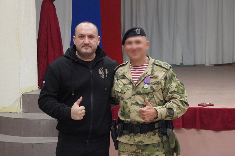 В Саратове пять сотрудников спецназа Росгвардии удостоены государственных наград