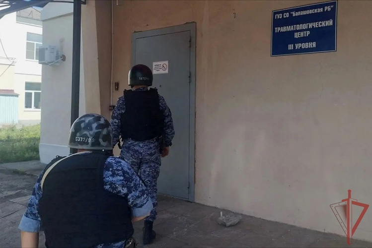 Сотрудники Росгвардии пресекли противоправные действия в медицинском учреждении Саратовской области