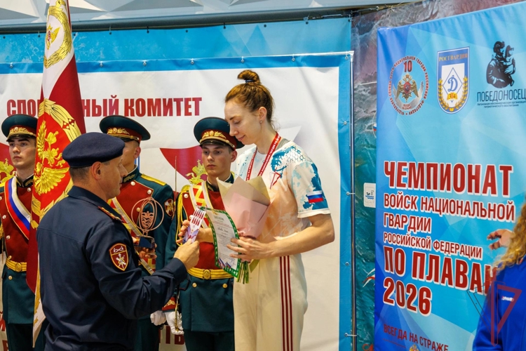 В Саратове прошел чемпионат войск национальной гвардии Российской Федерации по плаванию, посвященный 10-летию Росгвардии и 215-летию войск правопорядка(ВИДЕО)
