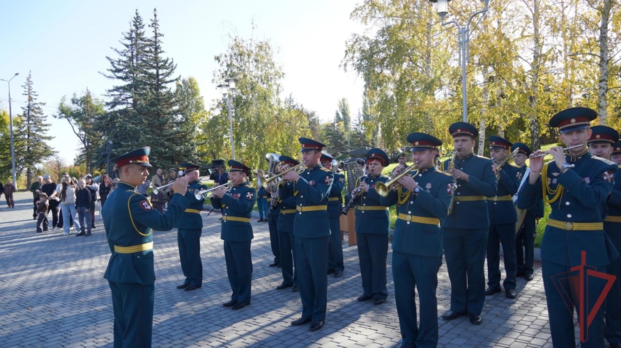 Юногвардейцы Техникума принесли торжественную Клятву в Парке Победы(ВИДЕО)