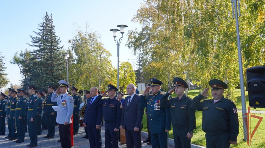 Юногвардейцы Техникума принесли торжественную Клятву в Парке Победы(ВИДЕО)