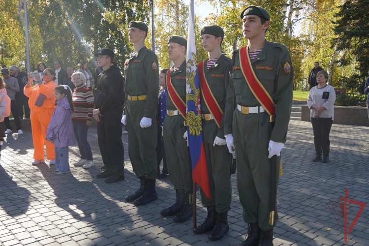 Юногвардейцы Техникума принесли торжественную Клятву в Парке Победы(ВИДЕО)